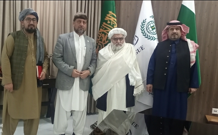 د افغاني سرې میاشتې سرپرست رییس مولوي مطیع الحق خالص پاکستان کې د رابطة العالم الاسلامي له مشر سره لیدنه وکړه!
