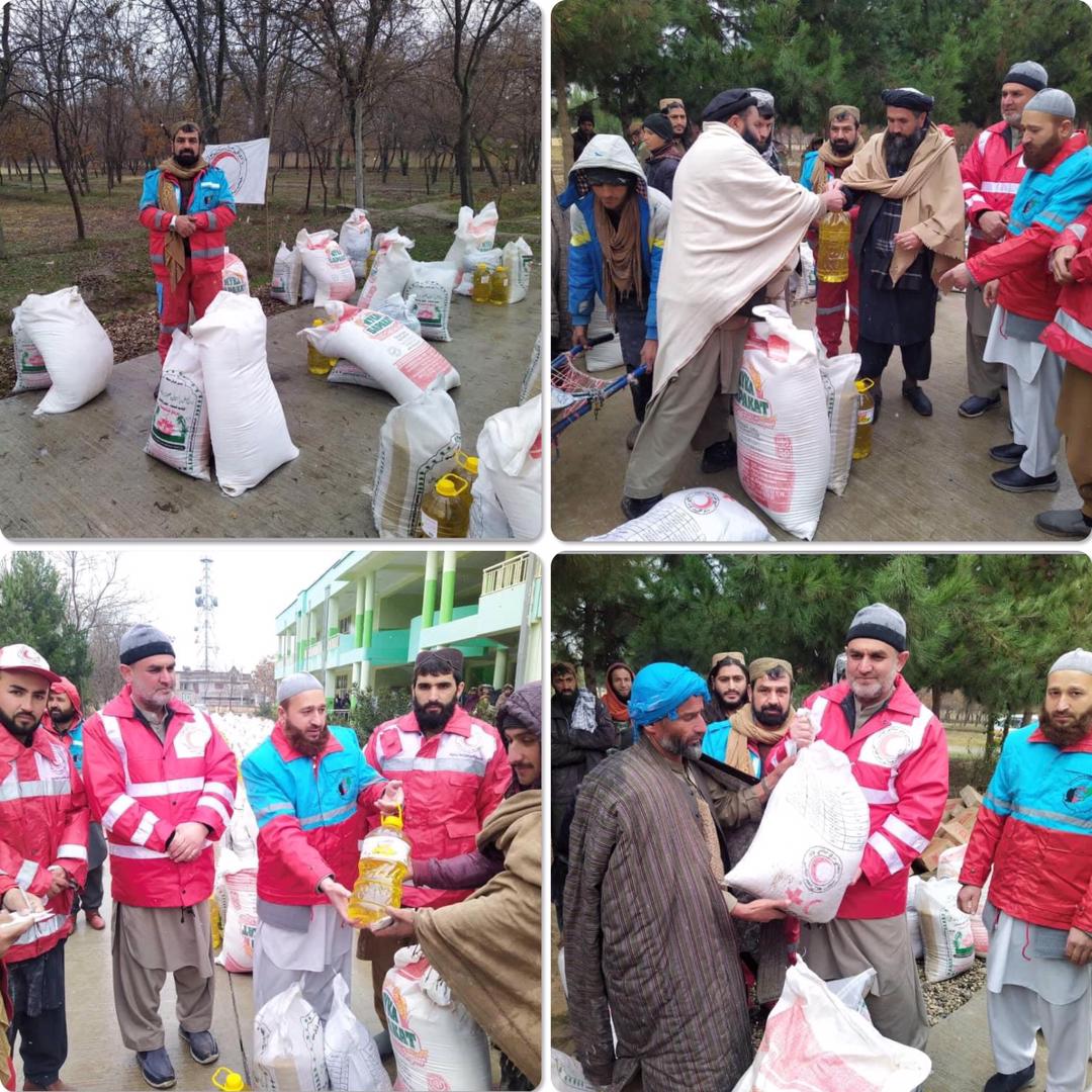 جمعیت هلال احمر افغانی به تعقیب مساعدت های خویش در ولایت بغلان برای ۲۰۰ فامیل مواد خوراکی مساعدت نمود!