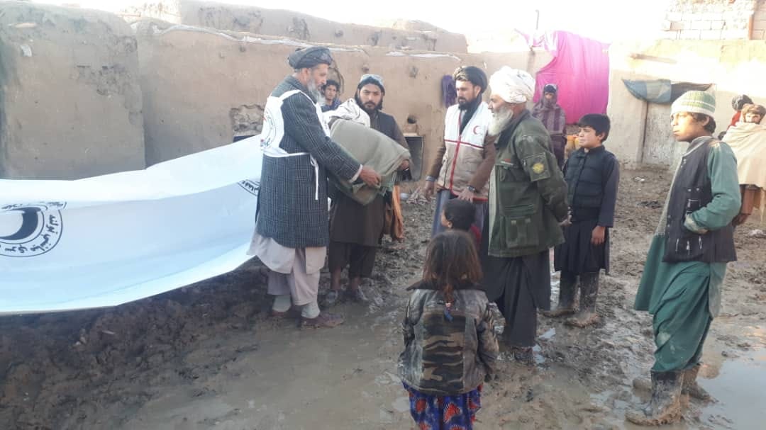 زابل ولایت کې افغاني سرې میاشتې د باران ځپلو لاسنیوی وکړ!