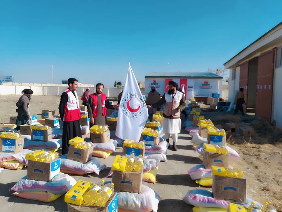 پکتيکا کې د افغاني سرې میاشتې له لوري ۳۰۰ کورنیو ته مرسته ووېشل شوه!