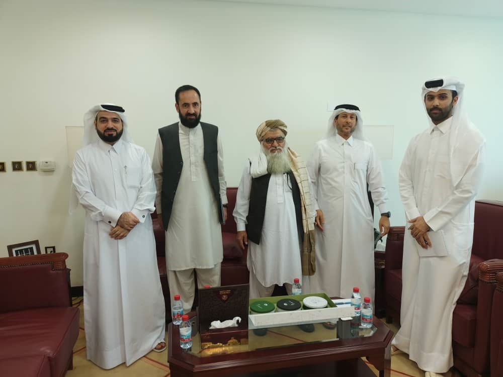 د افغاني سرې میاشتې سرپرست عمومي رییس دوحه کې د قطر هېواد د بهرنیو چارو وزارت له استازو سره په یو لړ موضوعاتو ناسته ترسره کړه!