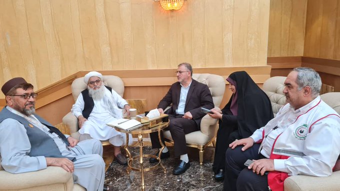 Mr. Mawlavi Matiul Haq Khalis, Acting President of Afghan Red Crescent, and the delegation of Iran's Red Crescent held a meeting in Jeddah, Saudi Arabia!