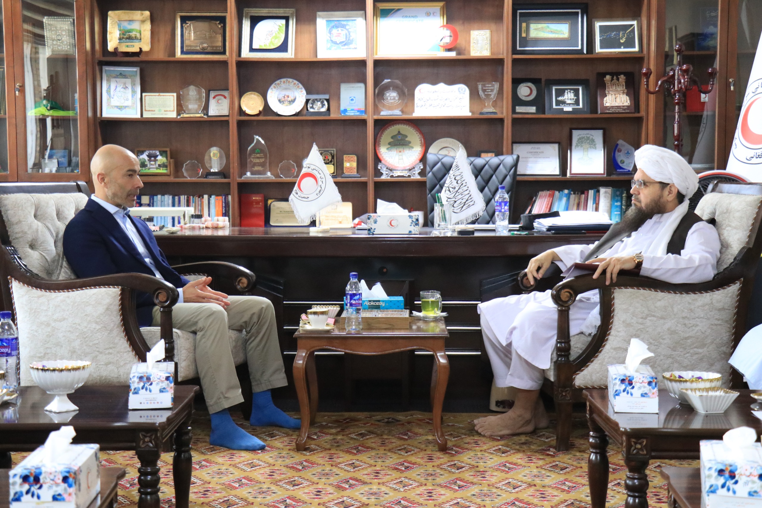 Acting General President Meets IFRC Head for Afghanistan to Discuss Urgent Refugee Support