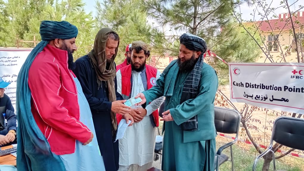 Financial Assistance Extended to 200 Earthquake-Affected Families in Laghman