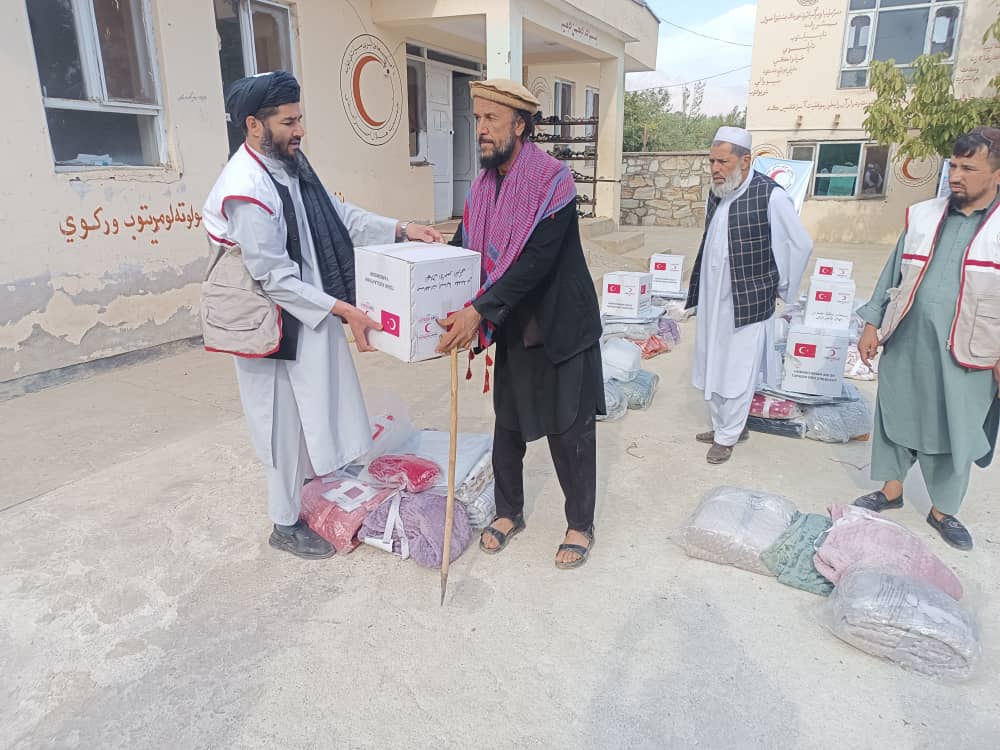 Non-Food Assistance Provided to 12 Flood-Affected Families in Kapisa