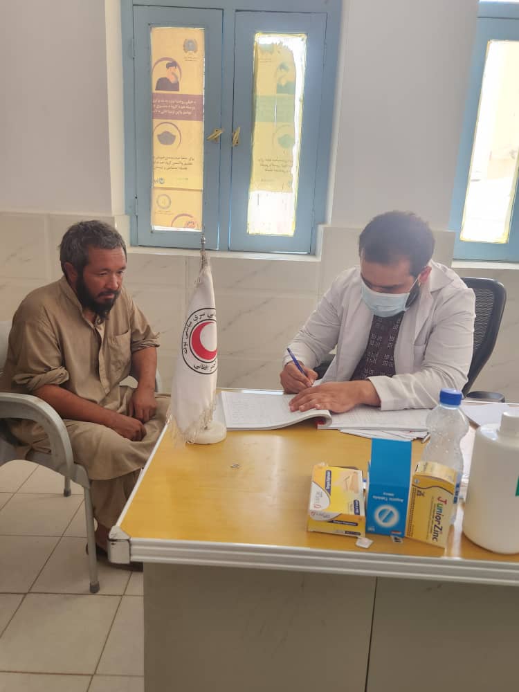 ارزگان؛ هلال احمر افغانی به هزاران بیمار نیازمند خدمات گسترده‌ صحی ارائه نموده است