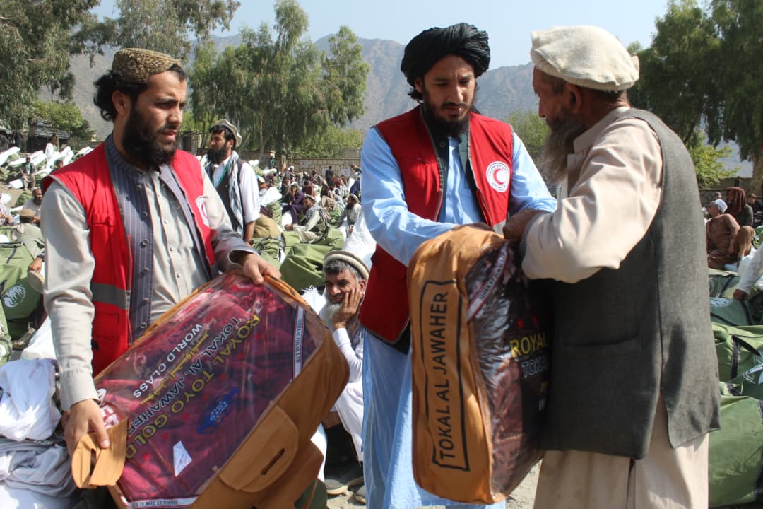 Nangarhar: Non-Food Assistance Provided to 350 Earthquake-Affected Families