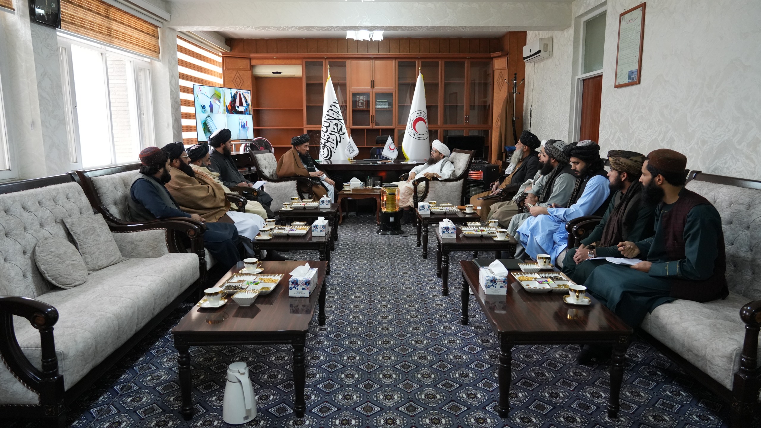 د سرې میاشتې ښارګوټي د ستونزو د حل په موخه د ښار جوړولو وزارت سره ناسته وشوه