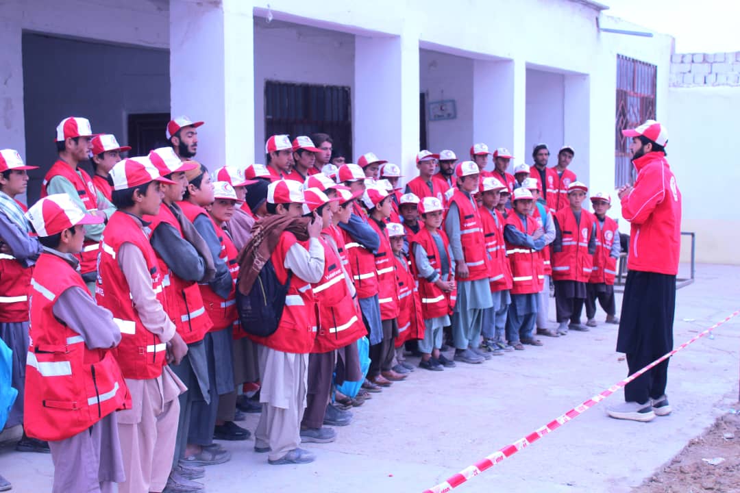 ارزګان؛ د ښوونيز مرکز زده کوونکو ته نشراتي جلسه ترسره شوه