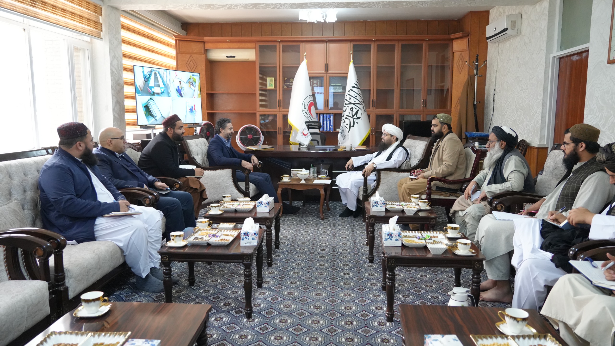 ARCS General President Meets IFRC Regional Director for Asia-Pacific to Discuss Support for Repatriated Families