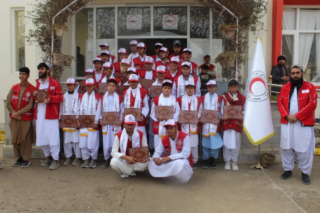 زابل؛ د کمپیوټر په برخه کې ۳۱ زده کوونکي له ښوونیز مرکز فارغ شول