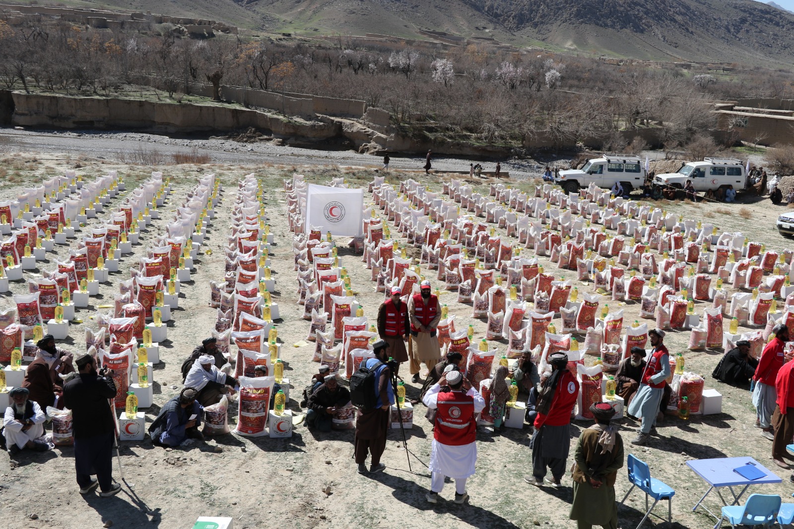 رمضان و همدردی بشردوستانه؛ ۳۴.۶ تُن کمک غذایی به ۳۶۴ خانواده نیازمند در زابل توزیع شد