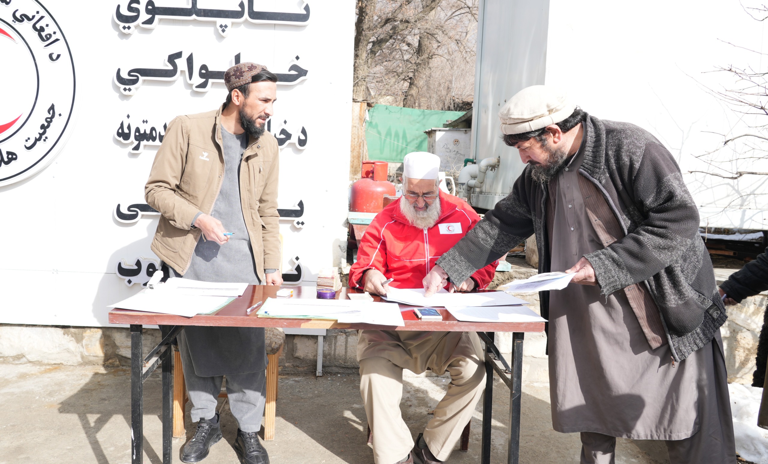 Cash Assistance Provided 89 Vulnerable Families in Kabul to Prevent Begging