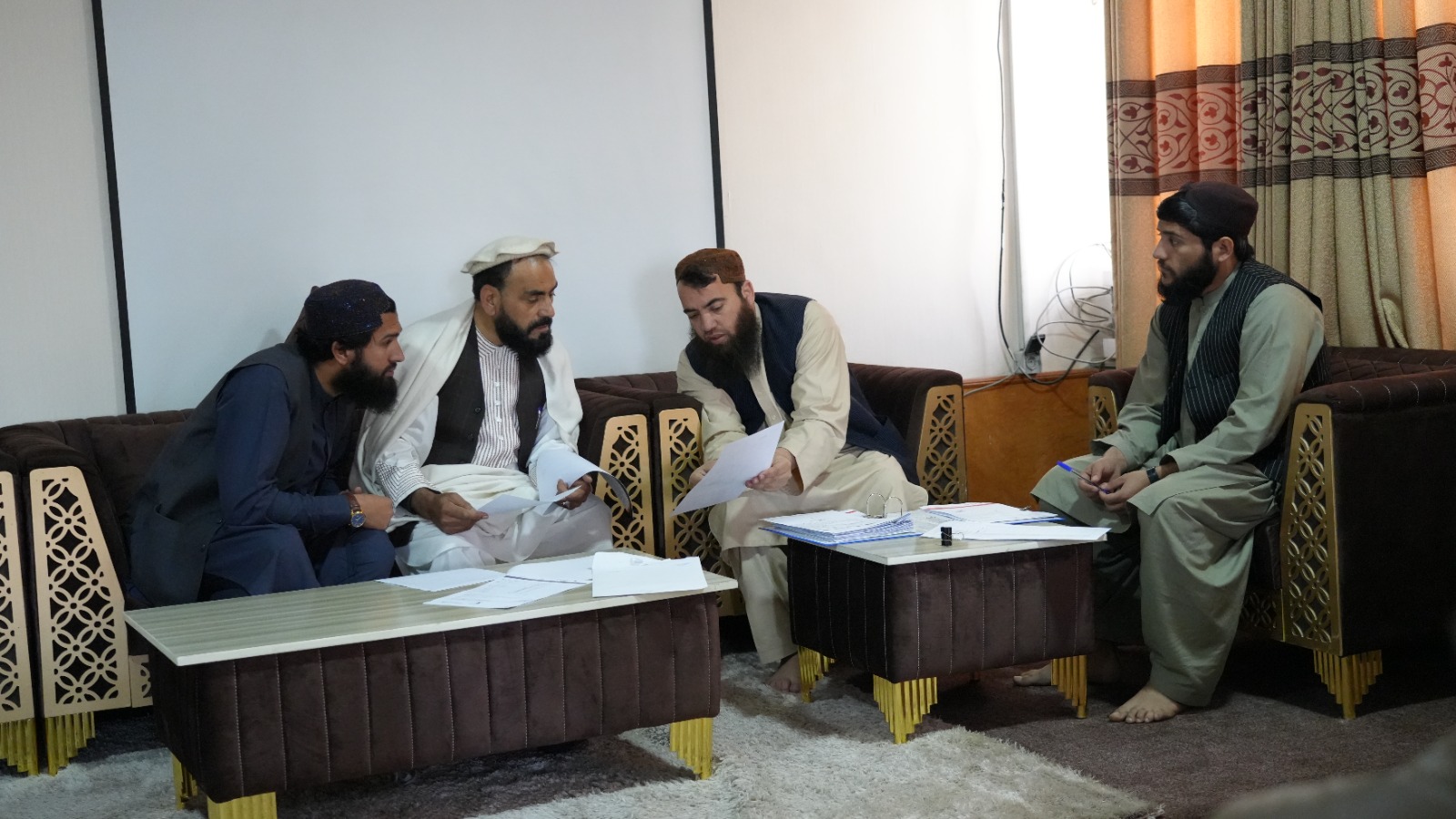 کابل کې د روانې ناروغانو د درملنې مرکز لپاره د ګرمې اعاشې د چمتو کولو د داوطلبۍ ناسته وشوه