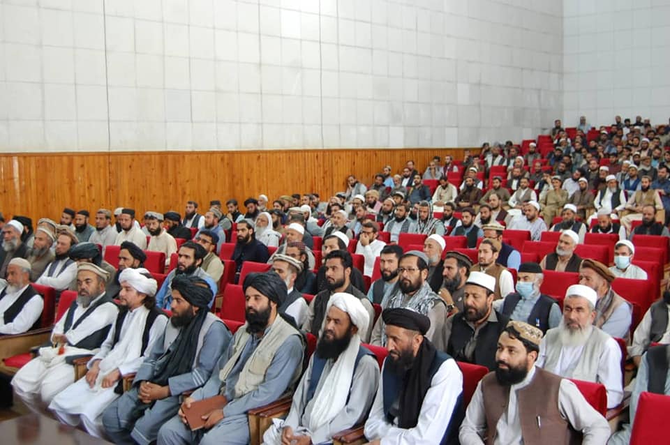 د افغاني سرې میاشتې د دعوت او ارشاد ریاست له لوري د مرکزي ریاست اړوندو کارکوونکو ته روزنیزه اصلاحي تشویقي غونډه دایره شوه!