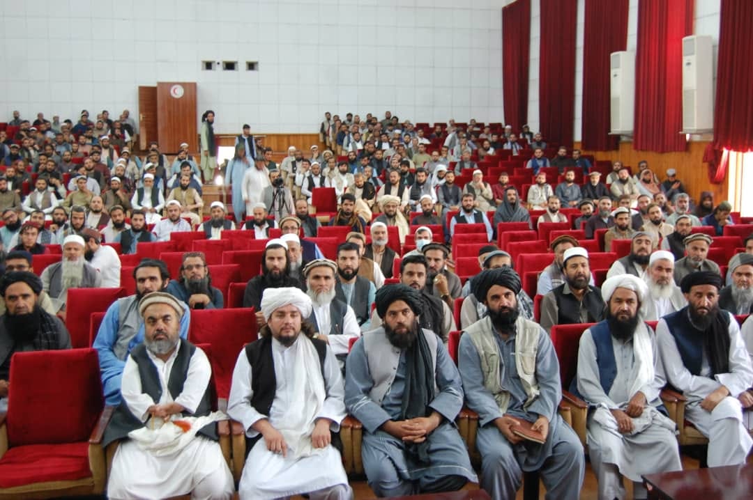 د افغاني سرې میاشتې د دعوت او ارشاد ریاست له لوري د مرکزي ریاست اړوندو کارکوونکو ته روزنیزه اصلاحي تشویقي غونډه دایره شوه!