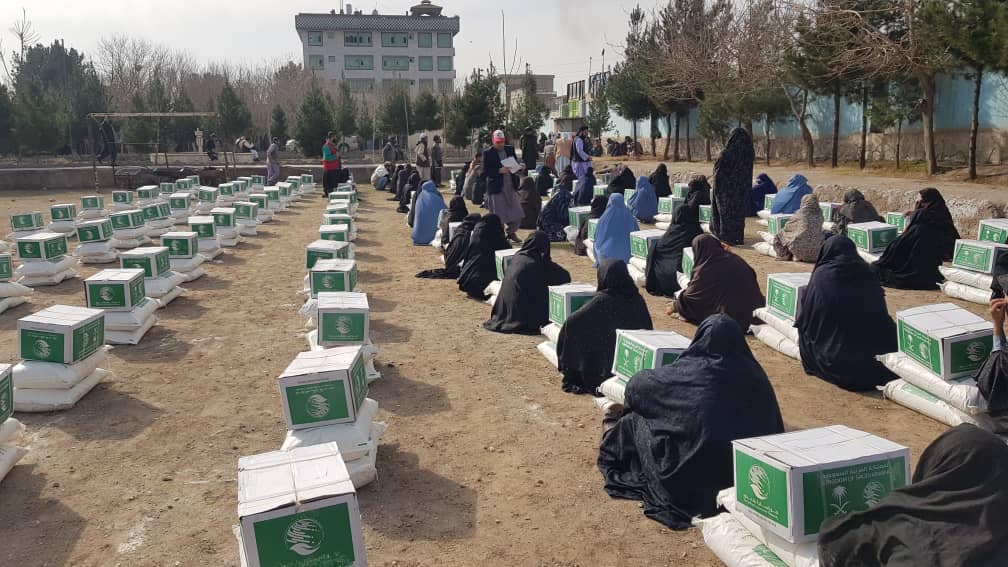 مساعدت جمعیت هلال احمر افغانی با همکاری مرکز ملک سلمان در ولایت هرات!