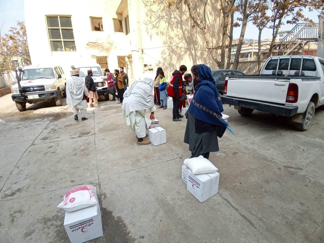 برای 42 خانواده، در ولایت کابل مواد غذایی مساعدت گردید!