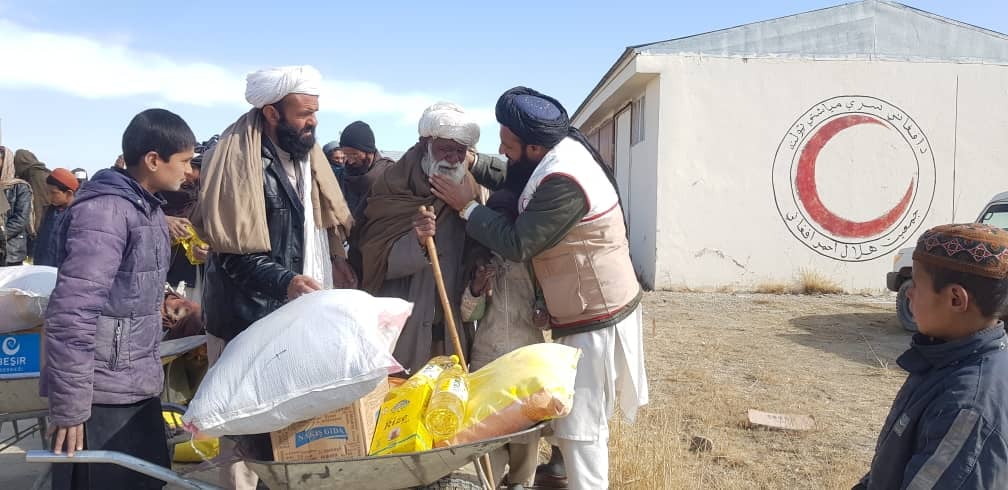 پکتيکا کې د افغاني سرې میاشتې له لوري ۳۰۰ کورنیو ته مرسته ووېشل شوه!