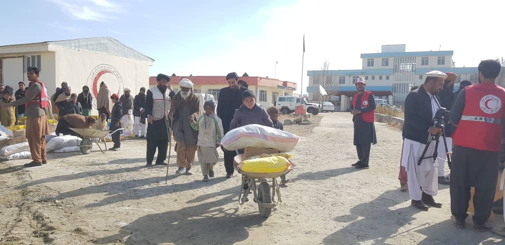 پکتيکا کې د افغاني سرې میاشتې له لوري ۳۰۰ کورنیو ته مرسته ووېشل شوه!